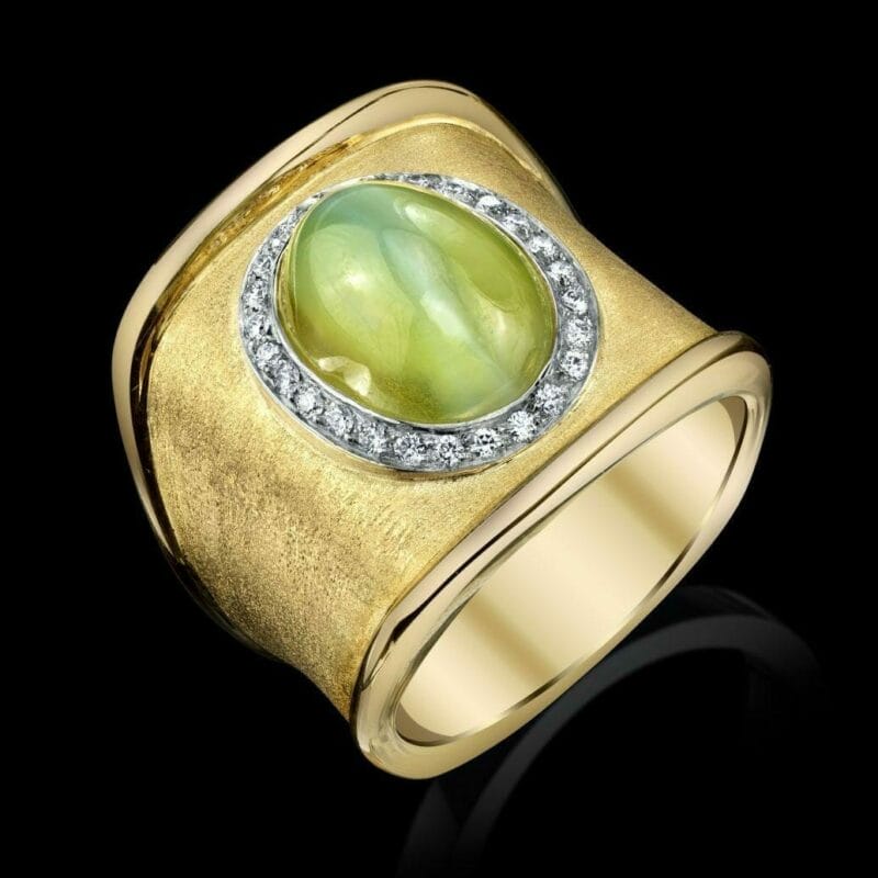 Catseye Chrysoberyl Ring