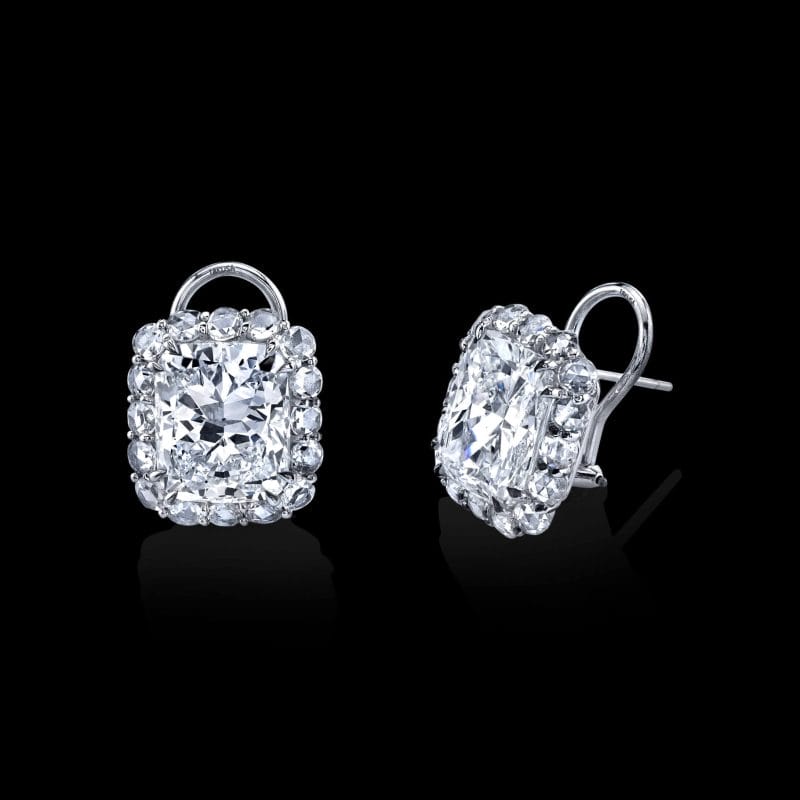 Amazing Cushion Diamonds Earrings