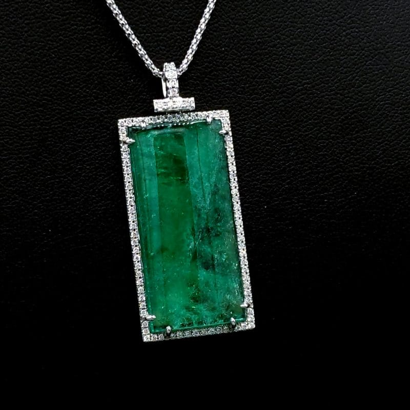 Muzo Emerald Pendant