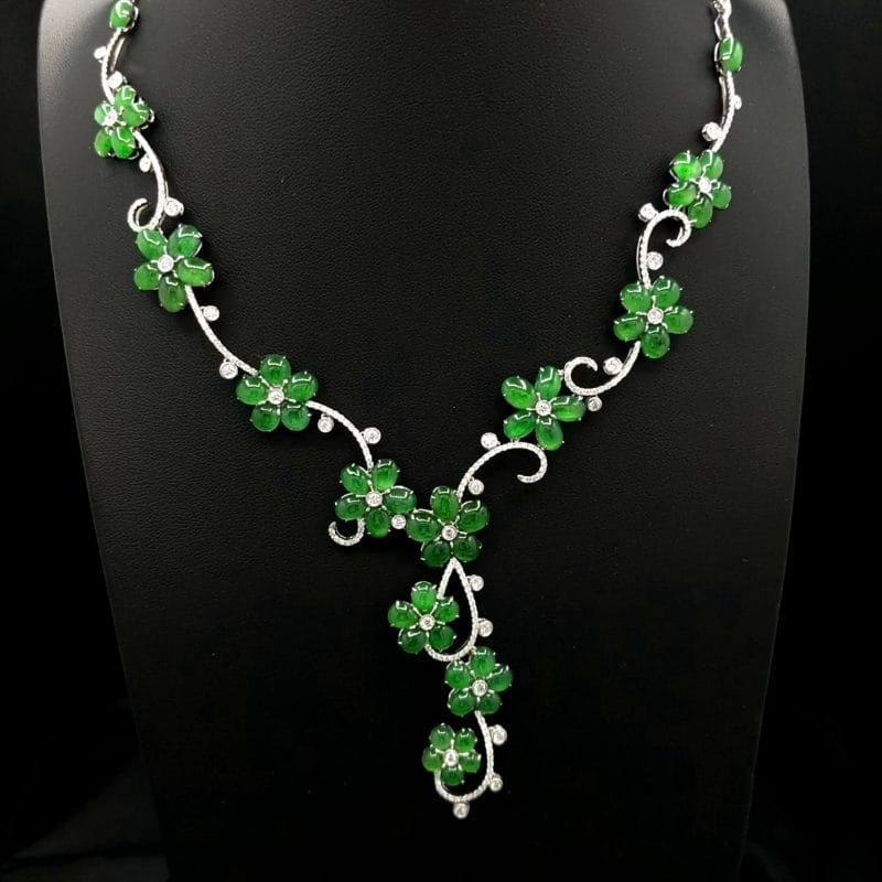 Jade and Omphacite Necklace